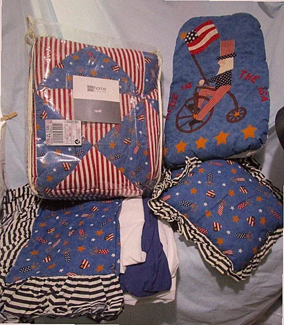 JC Penney-Uncle Sam 4 July-Red-White-Blue-Quilt FL/QN-Skirt-Shams-Decor. Pillows