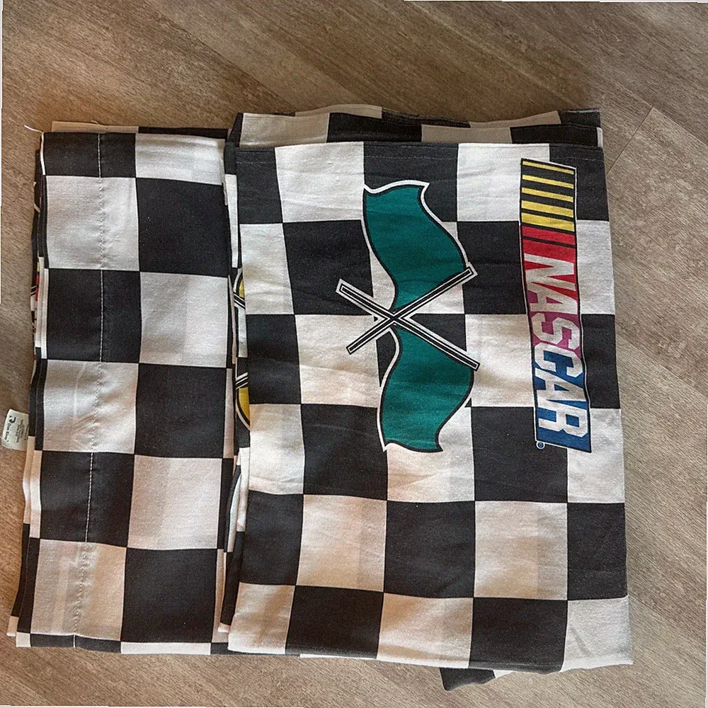 Vintage NASCAR Checkered Flag Top Sheet Racing Black White Twin Bedding